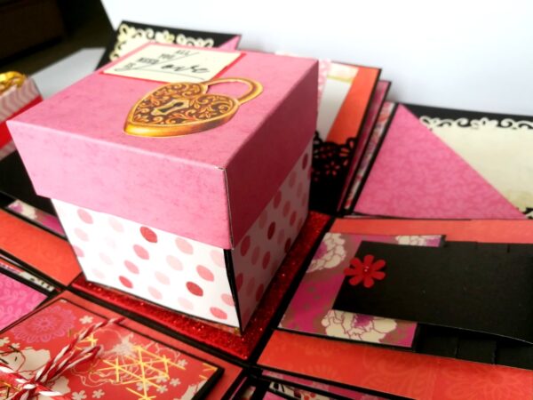 Love Exploding Box