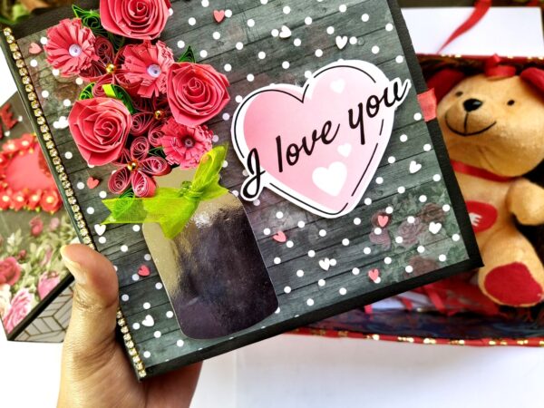 Handmade Love Hamper - VALHAM2