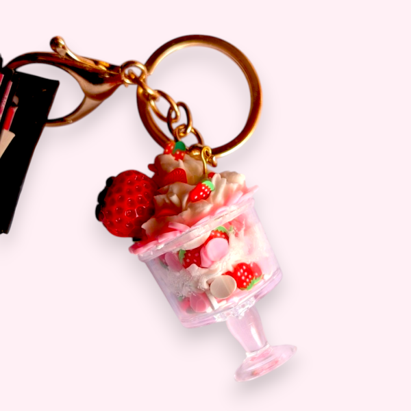 Cute Love Truck with Mini scrapbook Cute Love Truck with Mini scrapbook